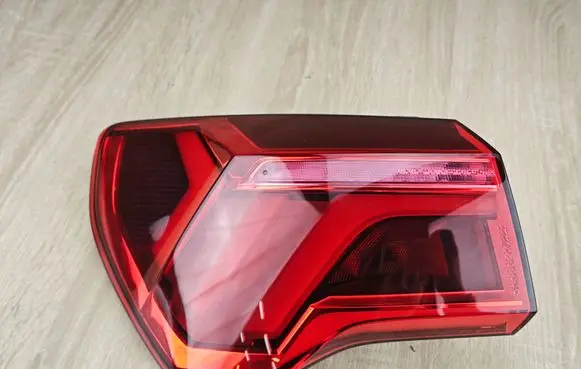 Audi Q3 F3 Rear/tail lights 83A945091