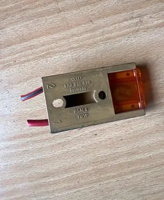 Audi A4 S4 B6 8E 8H Fuse 8A0937530