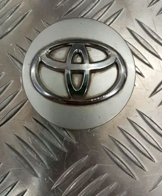 Toyota Verso Original wheel cap 4260302201