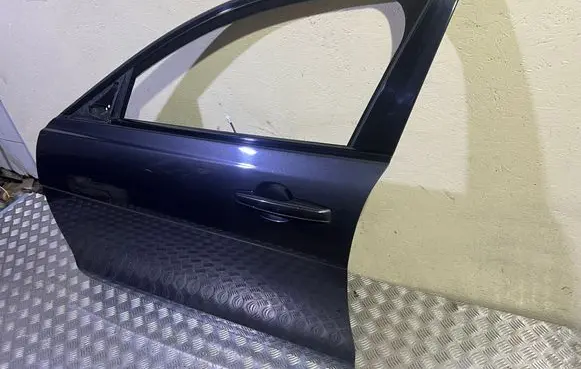 Jaguar XE Front door