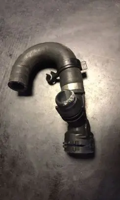 BMW 5 E60 E61 Engine coolant pipe/hose 7795715