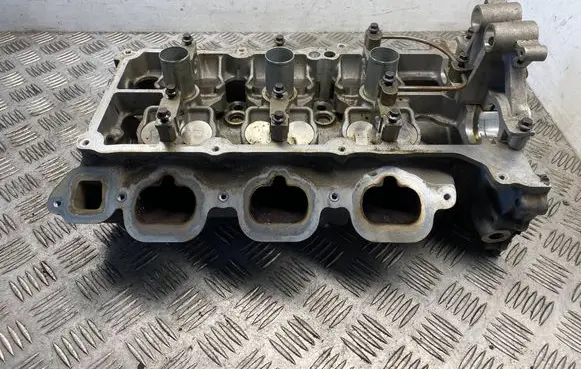 Ford Mustang V Engine head RFDG1E6C064AA
