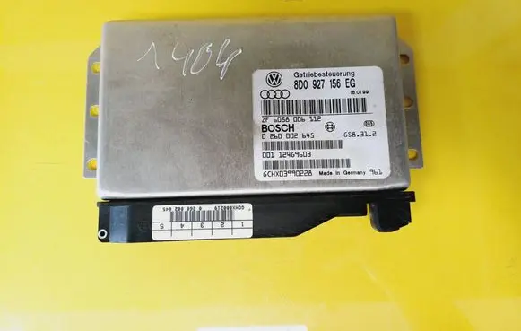 Audi A4 S4 B5 8D Engine control unit/module ECU 8D0927156EG