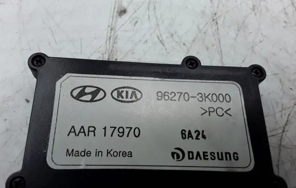 Hyundai Sonata Aerial antenna amplifier 962703K000 AAR17970