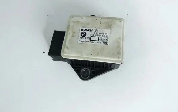 BMW 5 E60 E61 ESP acceleration yaw rate sensor 0265005711 34526782370-01