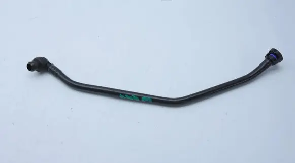 Mercedes-Benz Vito Viano W447 Breather/breather pipe/hose A4474350525