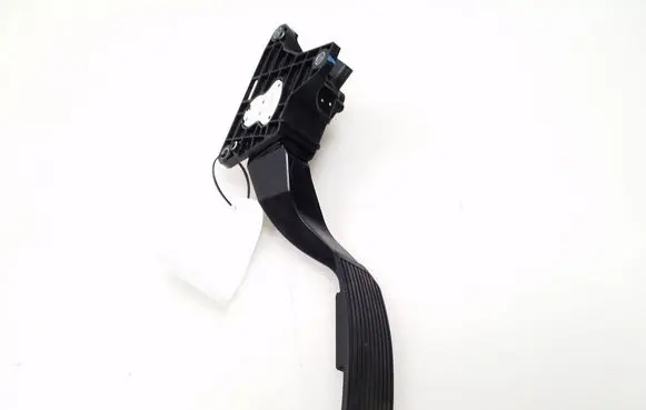 Nissan Murano Z50 Accelerator throttle pedal 