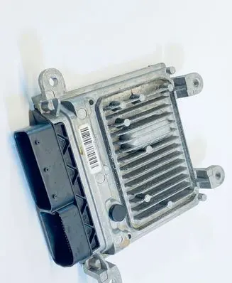 Mercedes-Benz E W212 Engine control unit/module A6519003701 A6519012101