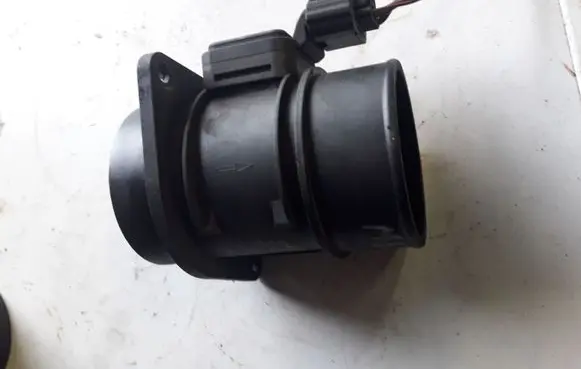 Renault Scenic II - Grand scenic II Mass air flow meter