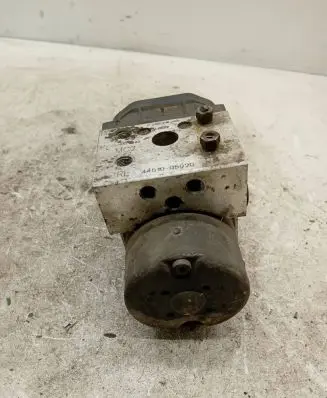 Toyota Avensis T220 ABS Pump 4451005020 0265216485