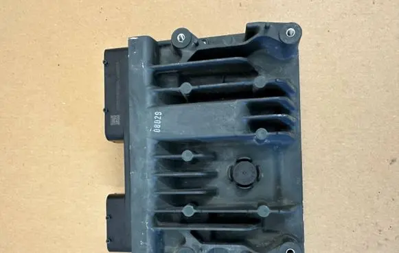 Toyota Yaris XP210 Engine control unit/module 89661K0680 MB2830000041