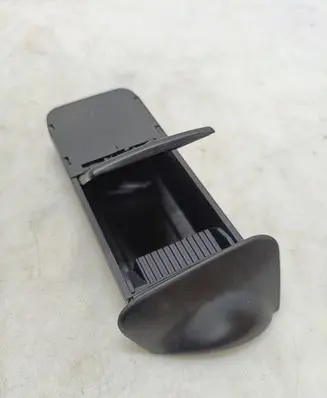 Ford Focus Car ashtray 98ABA04810CFW R66ZA