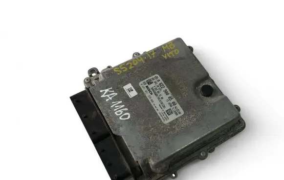 Mercedes-Benz Vito Viano W447 Engine control unit/module ECU A6229000500 0281031326