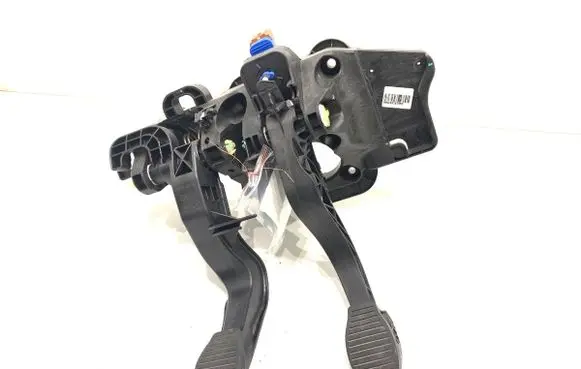 Fiat Doblo Pedal assembly 
