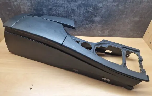 BMW 5 E60 E61 Armrest 7034085 72758413 AH5P0GF10