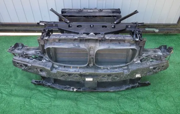 BMW 5 F10 F11 Front piece kit 