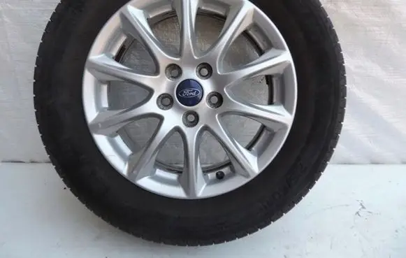 Ford Focus R15 alloy rim 