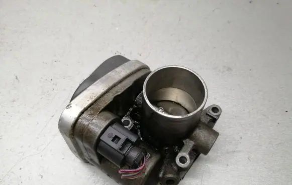 Skoda Fabia Mk1 (6Y) Throttle valve 036133062N