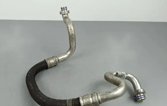 Jaguar F-Pace Air conditioning (A/C) pipe/hose HX7319N602BA