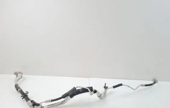 Opel Zafira C Air conditioning (A/C) pipe/hose 13315453 511457016