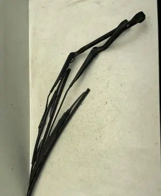 Volvo S70 V70 V70 XC Windshield/front glass wiper blade 9178855 9169315