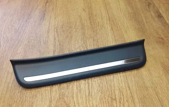 KIA EV6 Rear sill trim cover 85887CV500