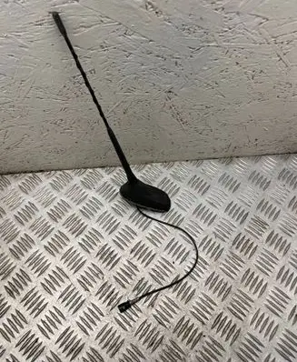 Peugeot 5008 Aerial GPS antenna 920204101 9666154380