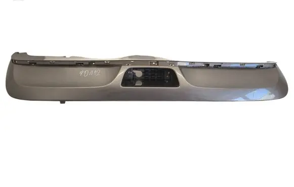 Suzuki Vitara (LY) Rear bumper lower part trim 71871-86rautoas1 71871-86r