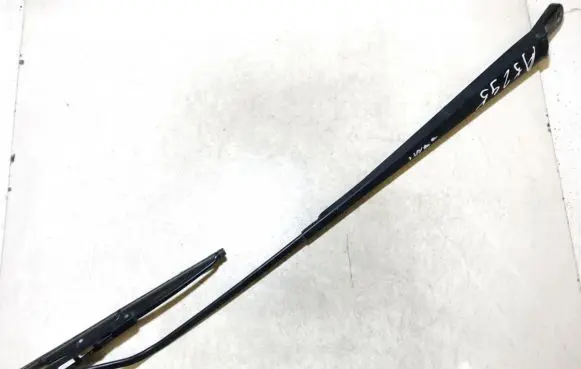 Citroen C5 Front wiper blade arm