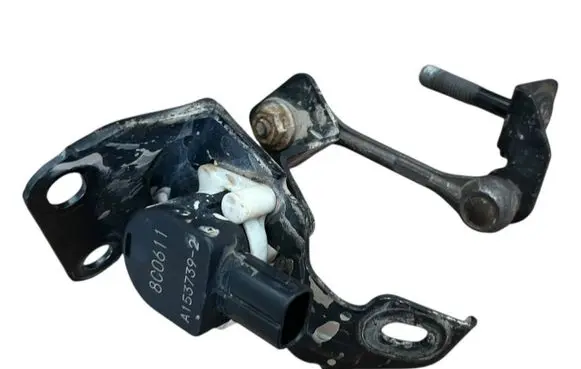 Mitsubishi Lancer Evolution X Headlight level adjustment motor A1537392 8C0611