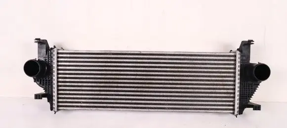 Jeep Grand Cherokee Intercooler radiator