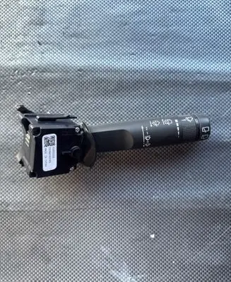 Opel Insignia A Wiper control stalk 13305522 00280120165
