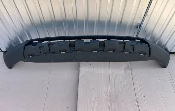Volvo XC40 Front bumper lip 31449340