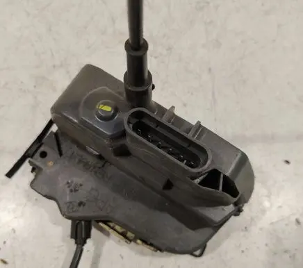 Renault Espace - Grand espace IV Rear door lock