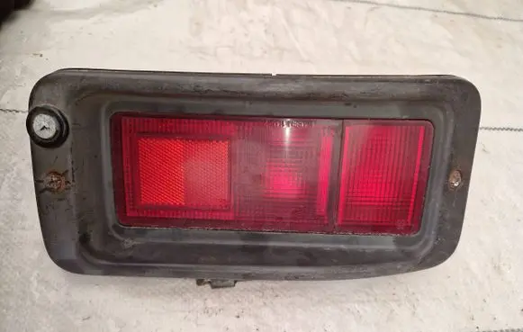 Mitsubishi Pajero Sport I Rear bumper light 1146299