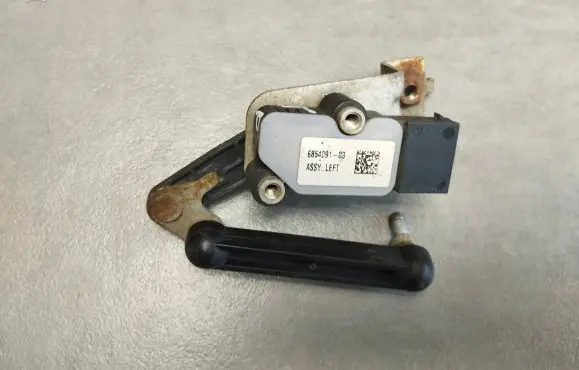 BMW X5 F15 Headlight/headlamp level sensor 6854091 6853747