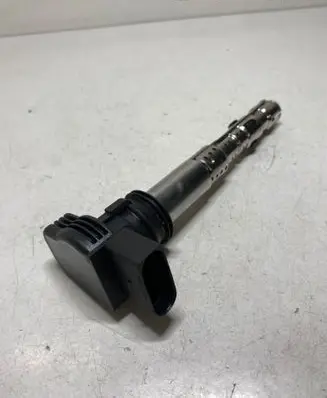 High voltage ignition coil