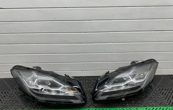 Jaguar E-Pace Headlight/headlamp J9C313W030EC 20PL16729 0020598303
