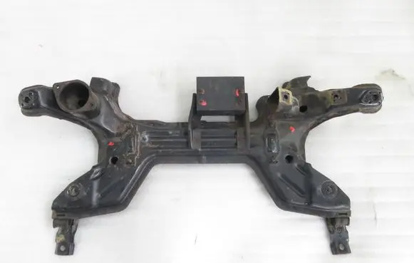 Volkswagen PASSAT B4 Front subframe 357199315N