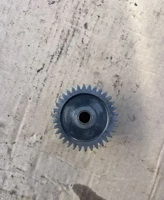 Nissan Navara D40 Fuel pump gear (pulley) 16767