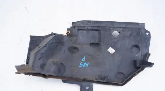 BMW X3 F25 Other engine bay part 7213664