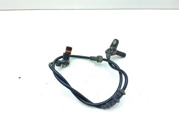 Mercedes-Benz E W212 ABS brake wheel speed sensor A2125400117