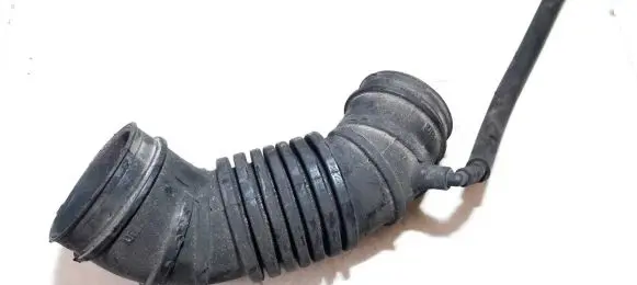 Mitsubishi Galant Air intake hose/pipe mr431650