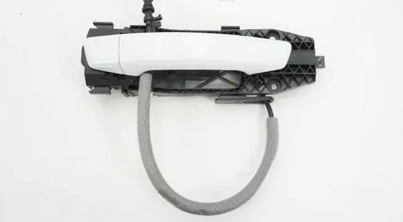 Audi A3 S3 8V Front door exterior handle 5N0837017D 5N0837885