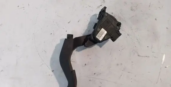 Audi A6 S6 C5 4B Accelerator throttle pedal 8D1721523F