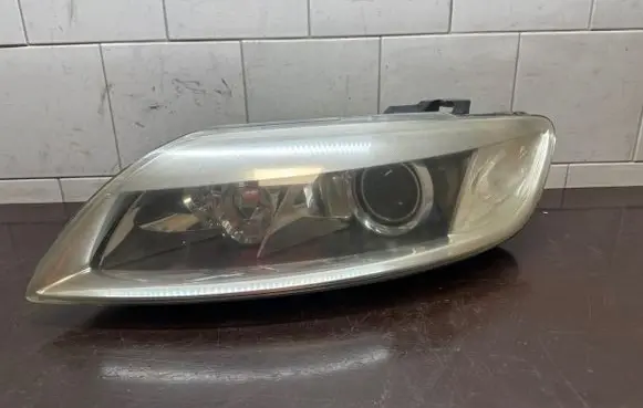 Audi Q7 4L Headlight/headlamp 4L0941003B
