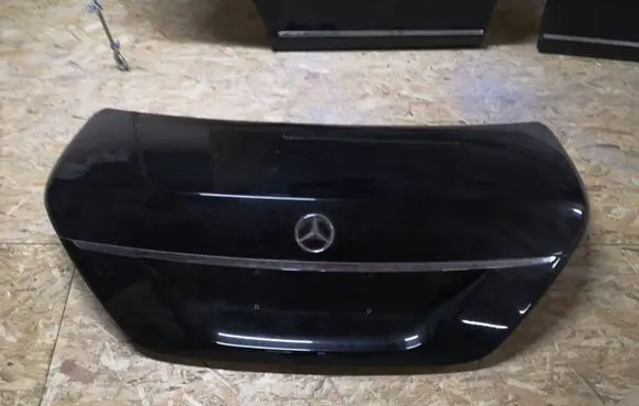 Mercedes-Benz S W221 Tailgate/trunk/boot lid W221BAGAZINESD