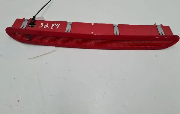 Volkswagen Golf VI Third/center stoplight 5K0945087B