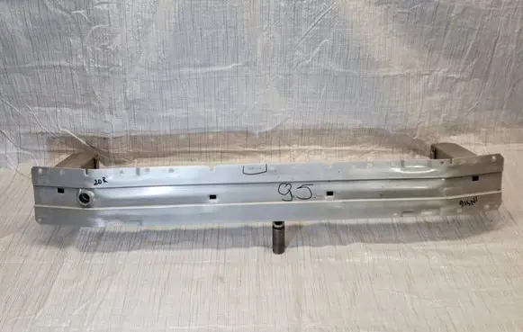Opel Insignia B Front bumper support beam 39214399
