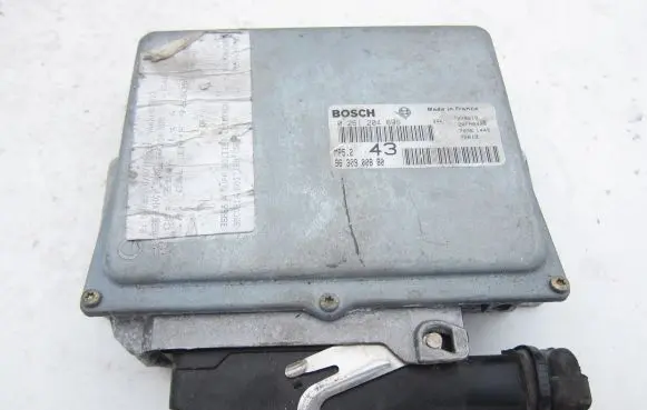 Peugeot 406 Engine control unit/module 9630900880 0261204696